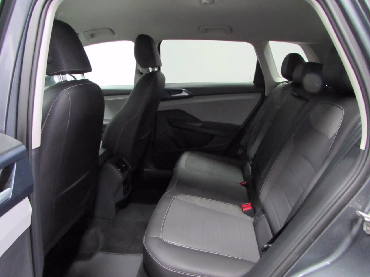 2024 Pure Gray Volkswagen Taos 1.5T SE AWD SUV
