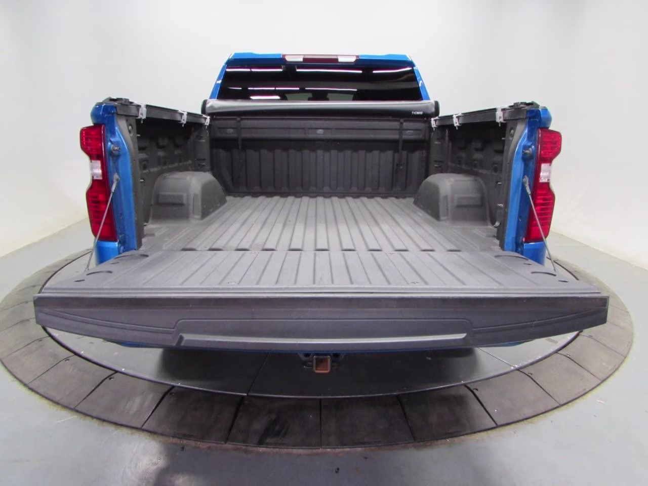 2023 Glacier Blue Metallic Chevrolet Silverado 1500 Custom 4X4 Truck