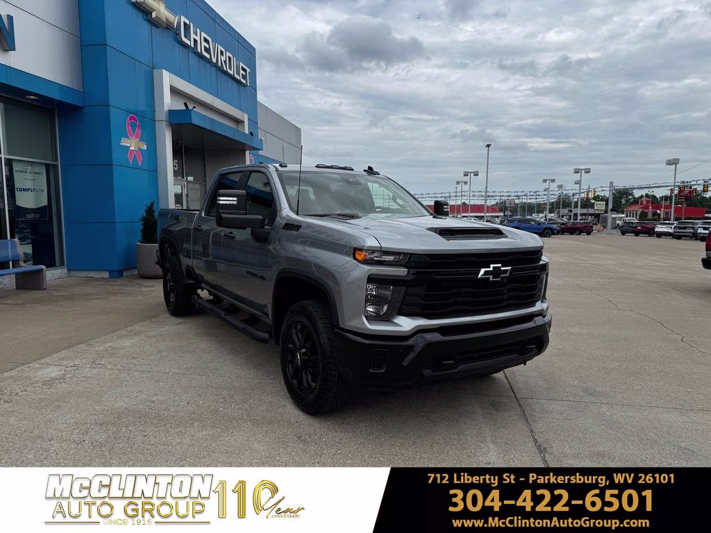 2026 Sterling Gray Metallic Chevrolet Silverado 2500HD Custom 4X4 Truck