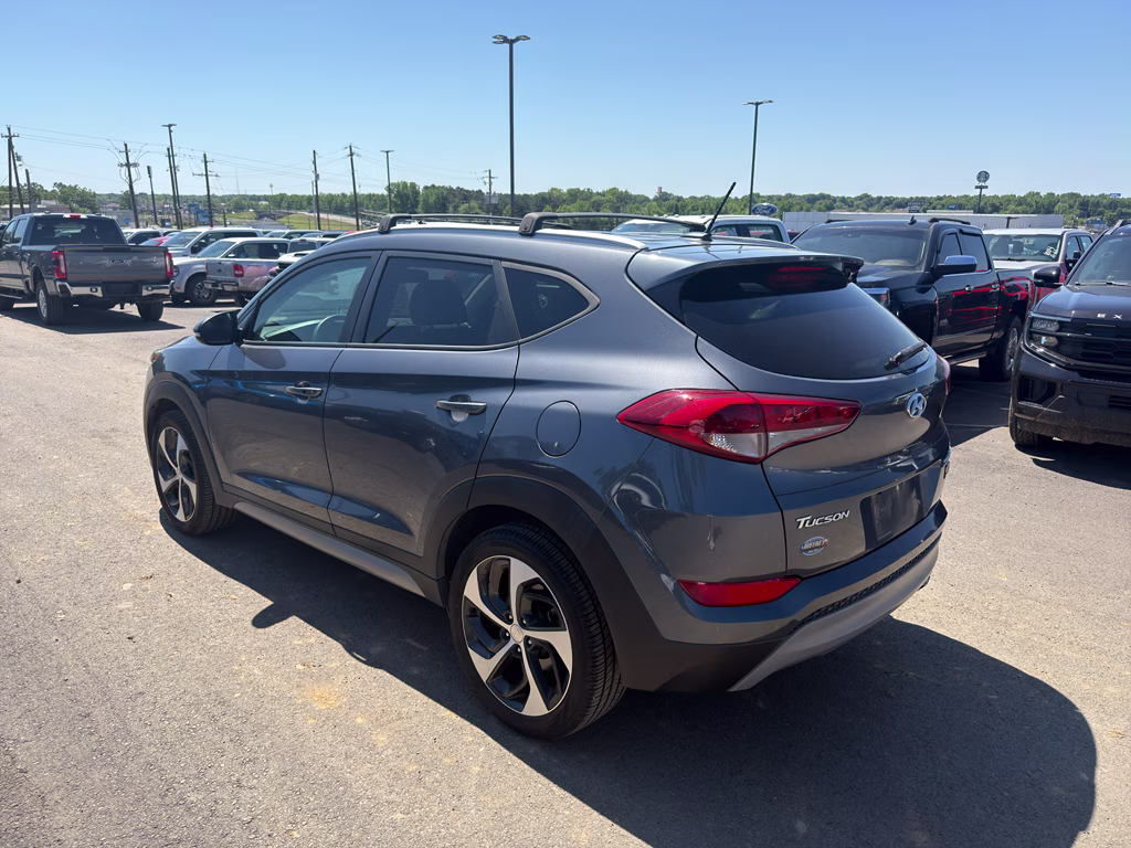 2017 Coliseum Gray Hyundai Tucson Sport FWD SUV