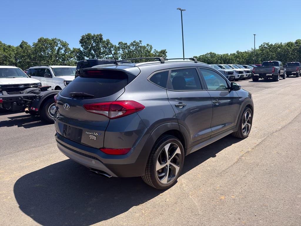 2017 Coliseum Gray Hyundai Tucson Sport FWD SUV