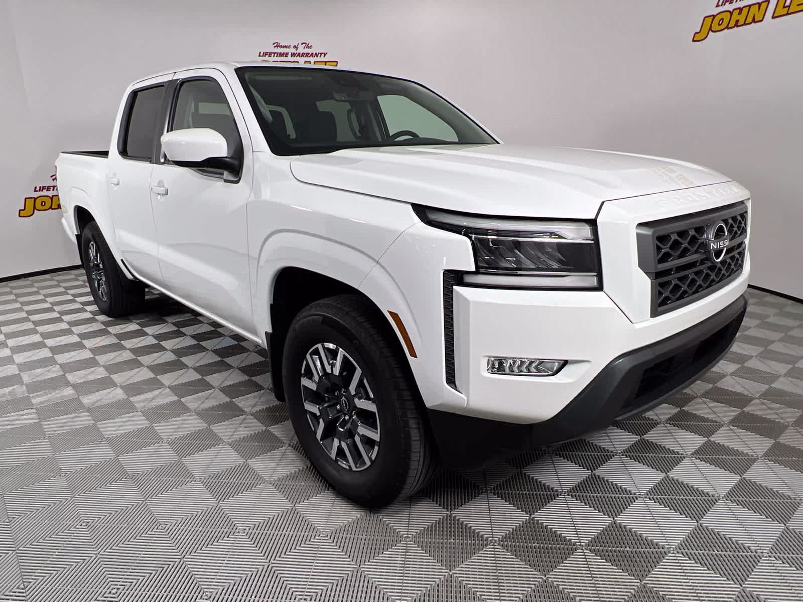2024 Glacier White Nissan Frontier SL RWD Truck