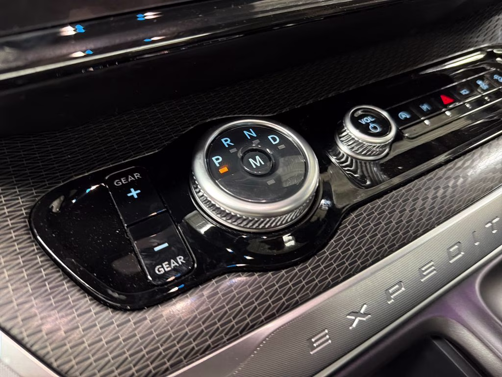 2026 DARK MATTER GRAY Ford Expedition Platinum 4X4 SUV