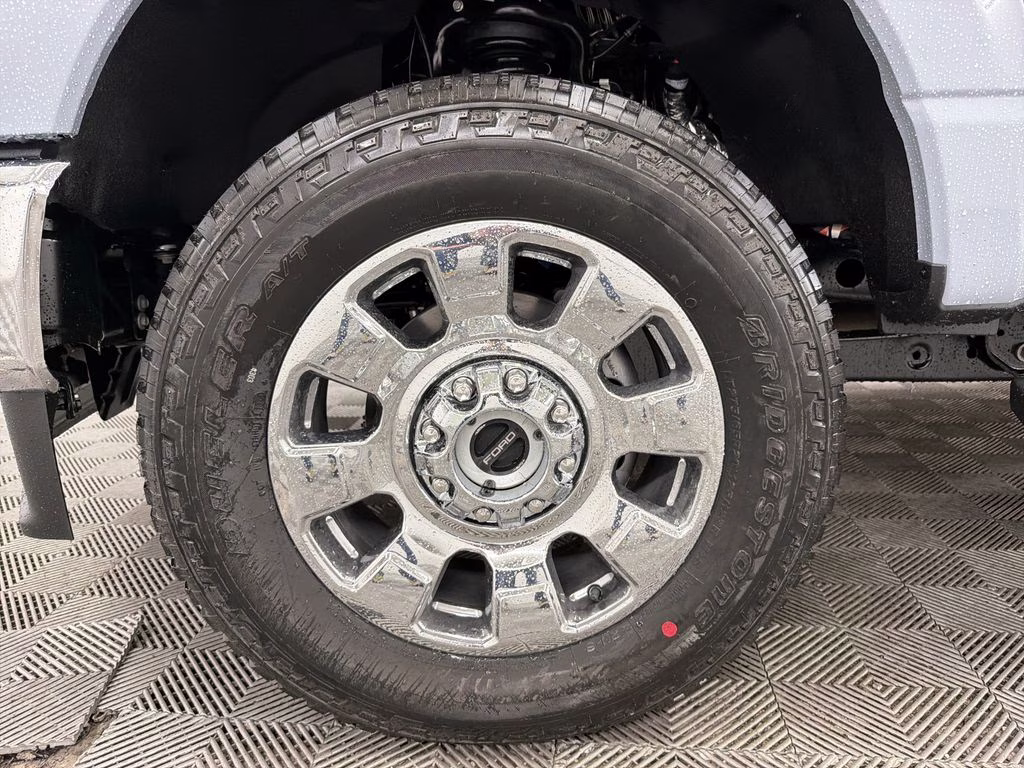 2026 GLACIER GRAY Ford Super Duty F-250 SRW Lariat 4X4 Truck