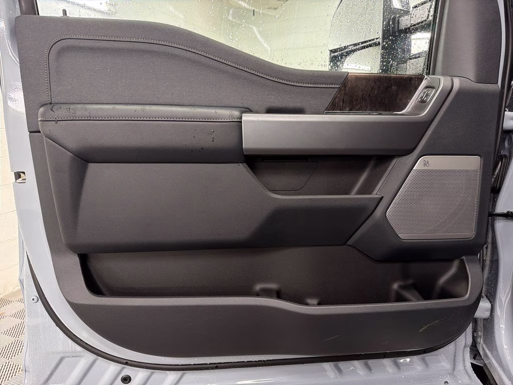 2026 GLACIER GRAY Ford Super Duty F-250 SRW Lariat 4X4 Truck