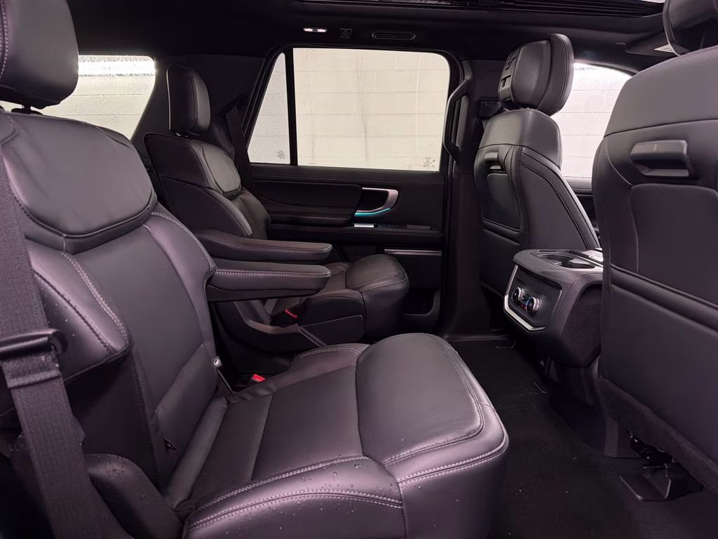2026 DARK MATTER GRAY Ford Expedition Platinum 4X4 SUV