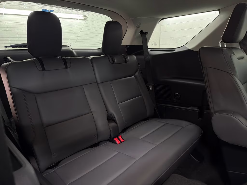 2026 AGATE BLACK Ford Explorer Active RWD SUV