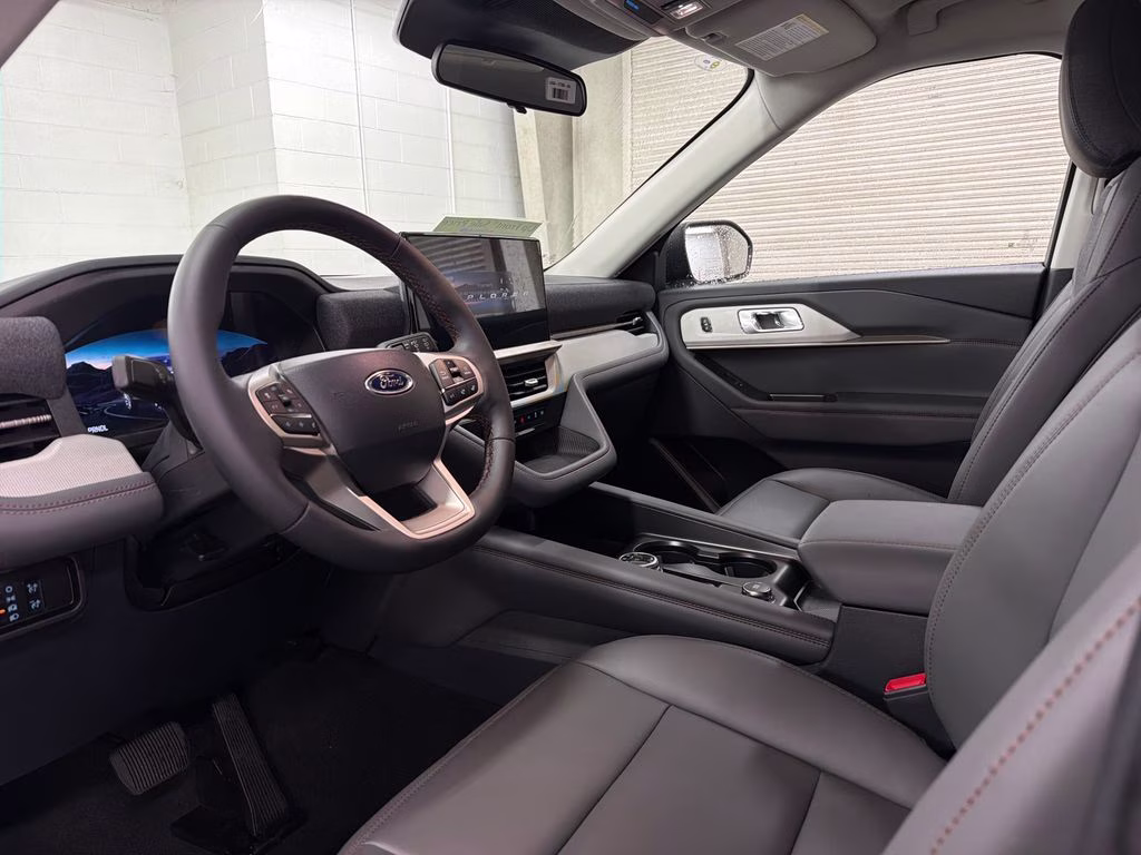 2026 AGATE BLACK Ford Explorer Active RWD SUV