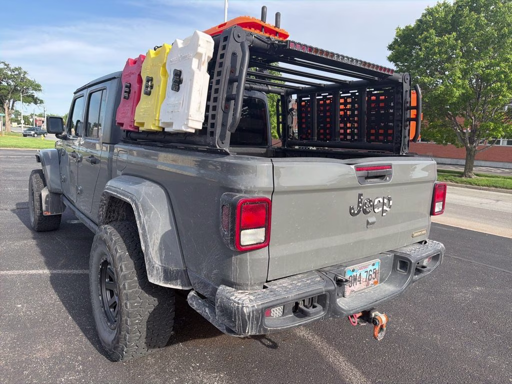 2023 Sting-Gray Clearcoat Jeep Gladiator Freedom 4x4 4X4 Truck