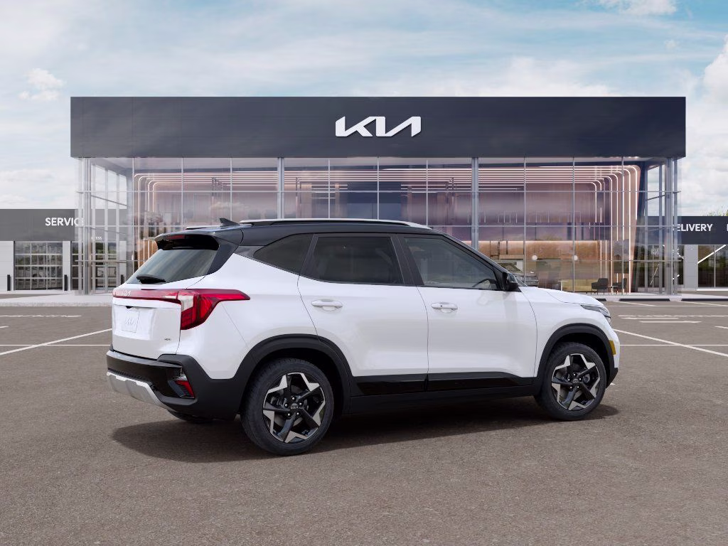 2026 Clear White/Black Roof Kia Seltos S AWD SUV