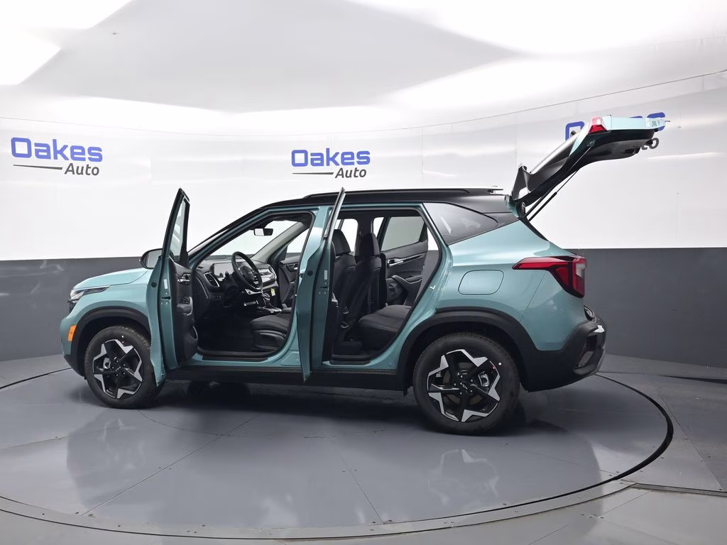 2026 Pluton Blue/Black Roof Kia Seltos S AWD SUV