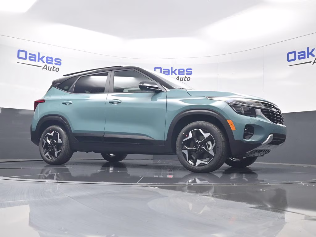 2026 Pluton Blue/Black Roof Kia Seltos S AWD SUV