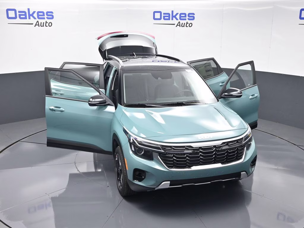 2026 Pluton Blue/Black Roof Kia Seltos S AWD SUV