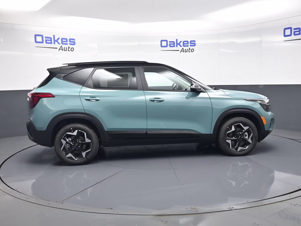 2026 Pluton Blue/Black Roof Kia Seltos S AWD SUV
