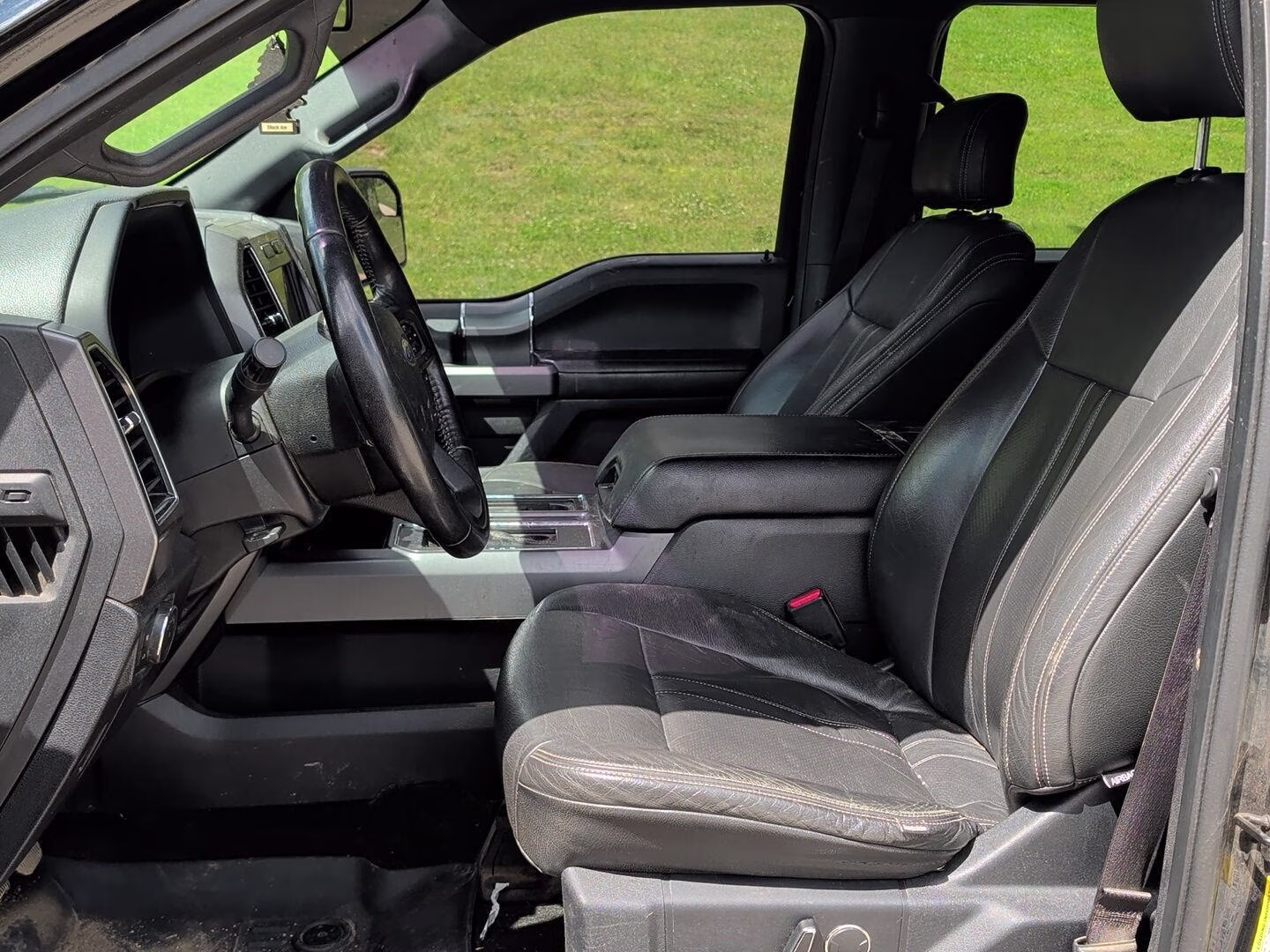 2017 Shadow Black Ford F-150 XLT 4X4 Truck