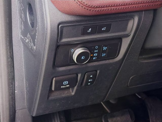 2022 Blue Metallic Ford Expedition Max Limited RWD SUV