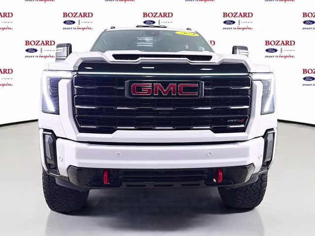 2024 Summit White GMC Sierra 3500HD AT4 4X4 Truck