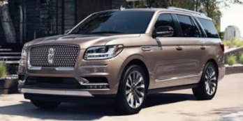 2019 White Platinum Clearcoat Metallic Lincoln Navigator Reserve 4X4 SUV
