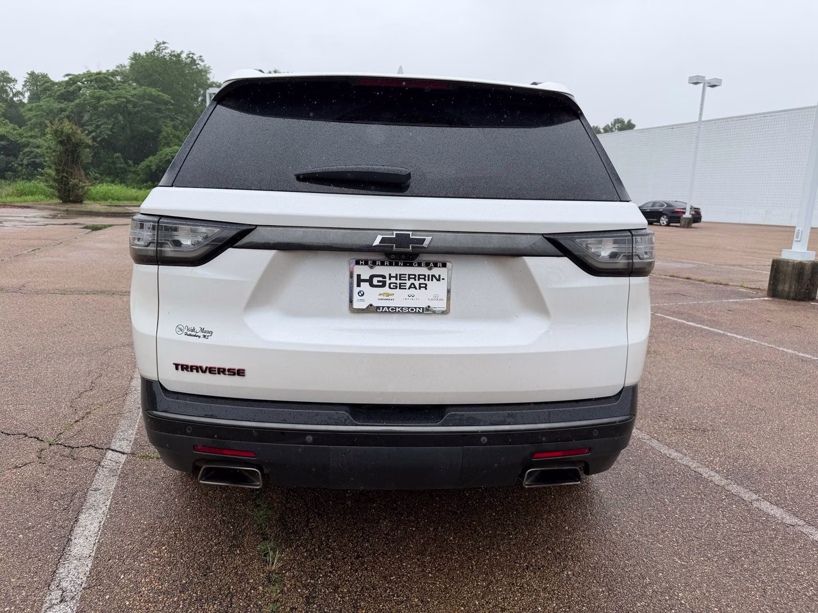 2021 Pearl Chevrolet Traverse Premier FWD SUV