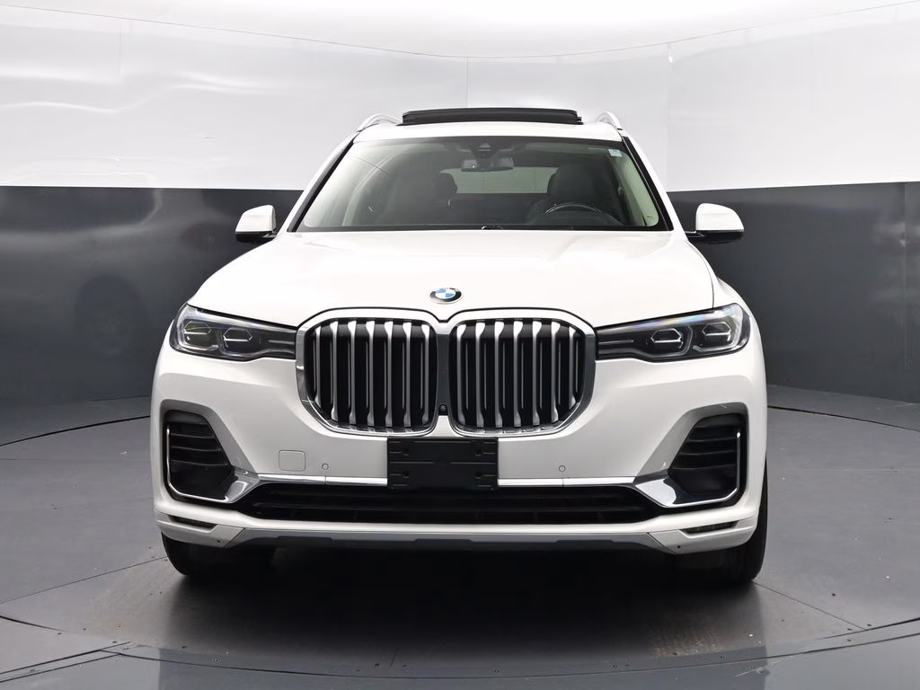 2021 Alpine White BMW X7 xDrive40i AWD SUV