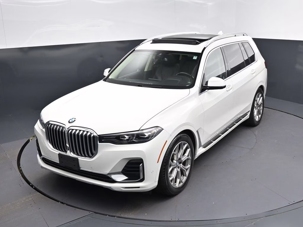 2021 Alpine White BMW X7 xDrive40i AWD SUV