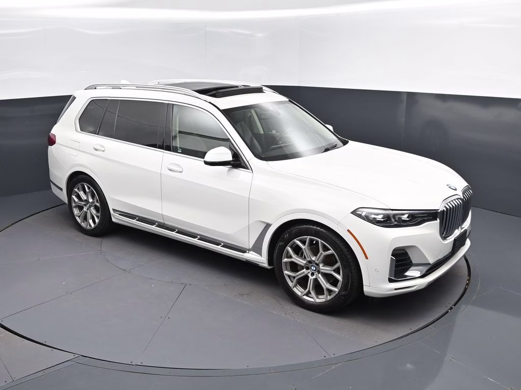 2021 Alpine White BMW X7 xDrive40i AWD SUV
