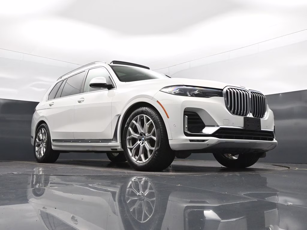 2021 Alpine White BMW X7 xDrive40i AWD SUV
