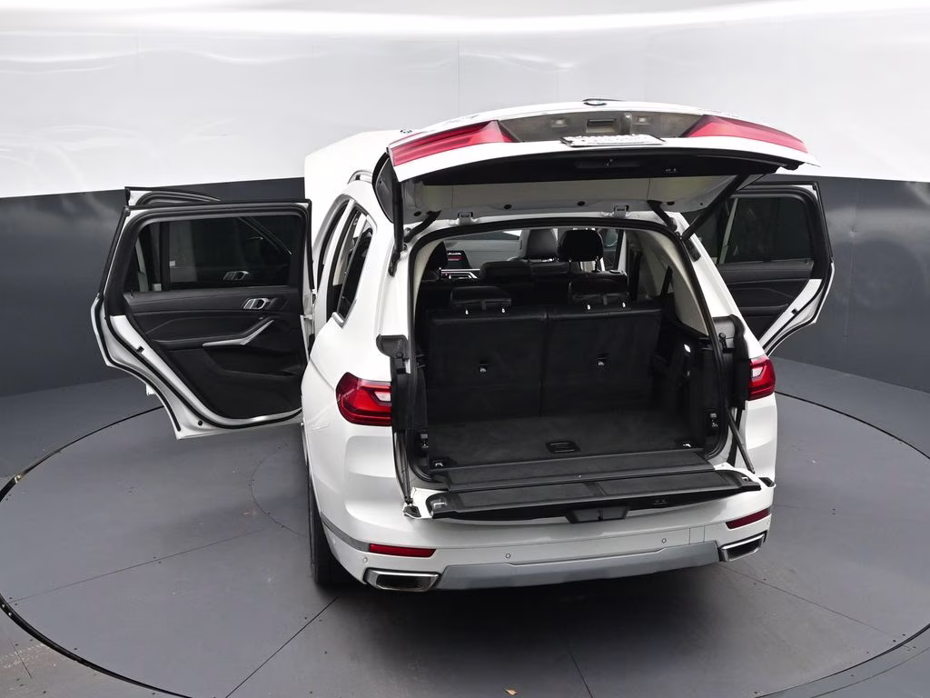 2021 Alpine White BMW X7 xDrive40i AWD SUV