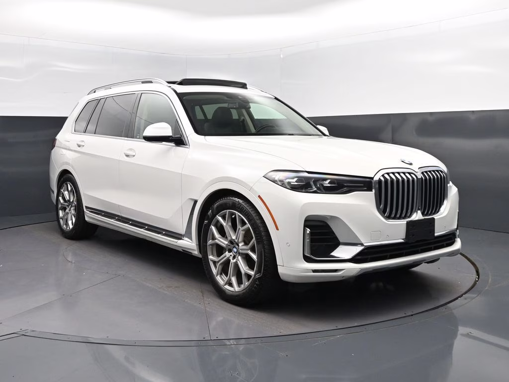 2021 Alpine White BMW X7 xDrive40i AWD SUV