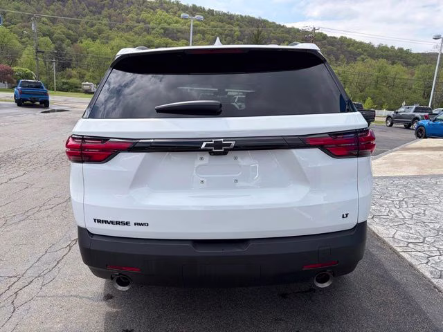 2023 Summit White Chevrolet Traverse LT AWD SUV
