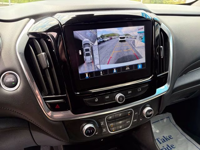 2023 Summit White Chevrolet Traverse LT AWD SUV