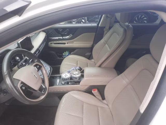 2020 White Lincoln Corsair Standard FWD SUV