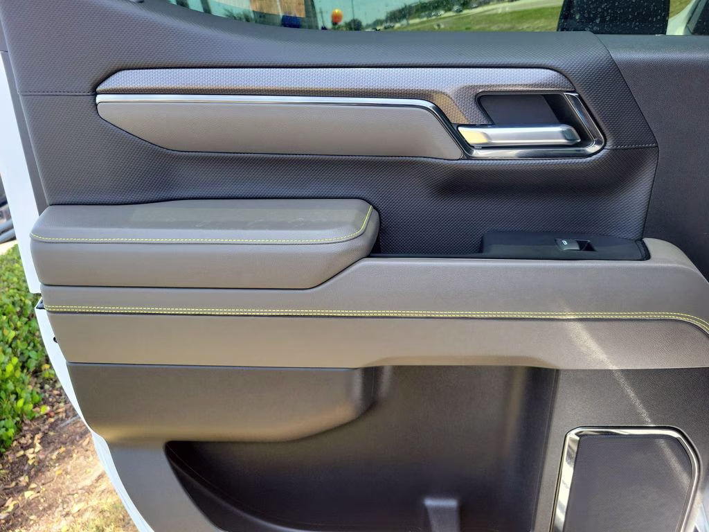 2024 Summit White Chevrolet Silverado 1500 ZR2 4X4 Truck