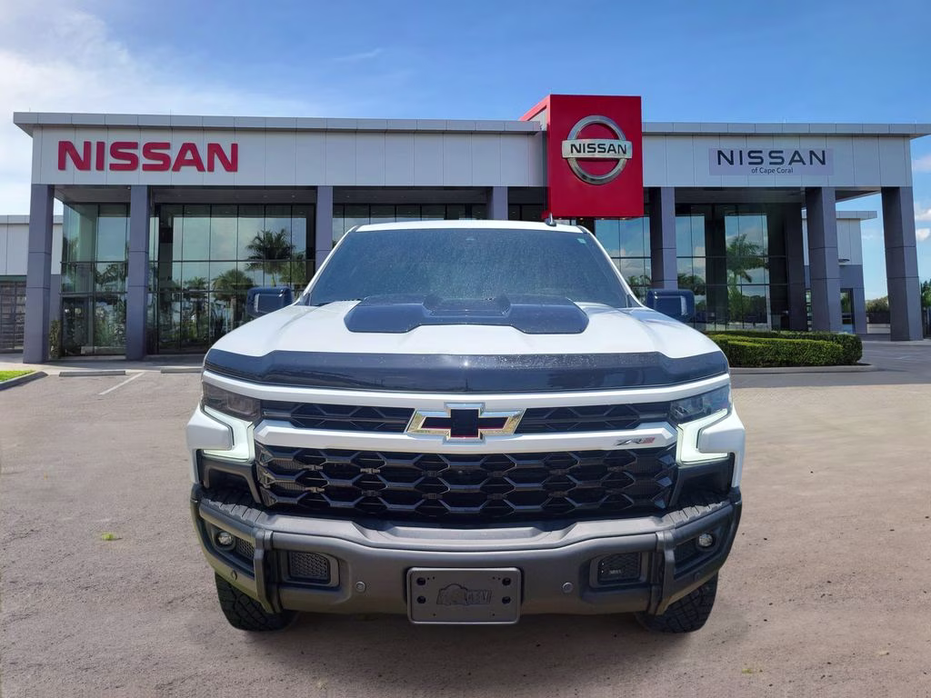 2024 Summit White Chevrolet Silverado 1500 ZR2 4X4 Truck