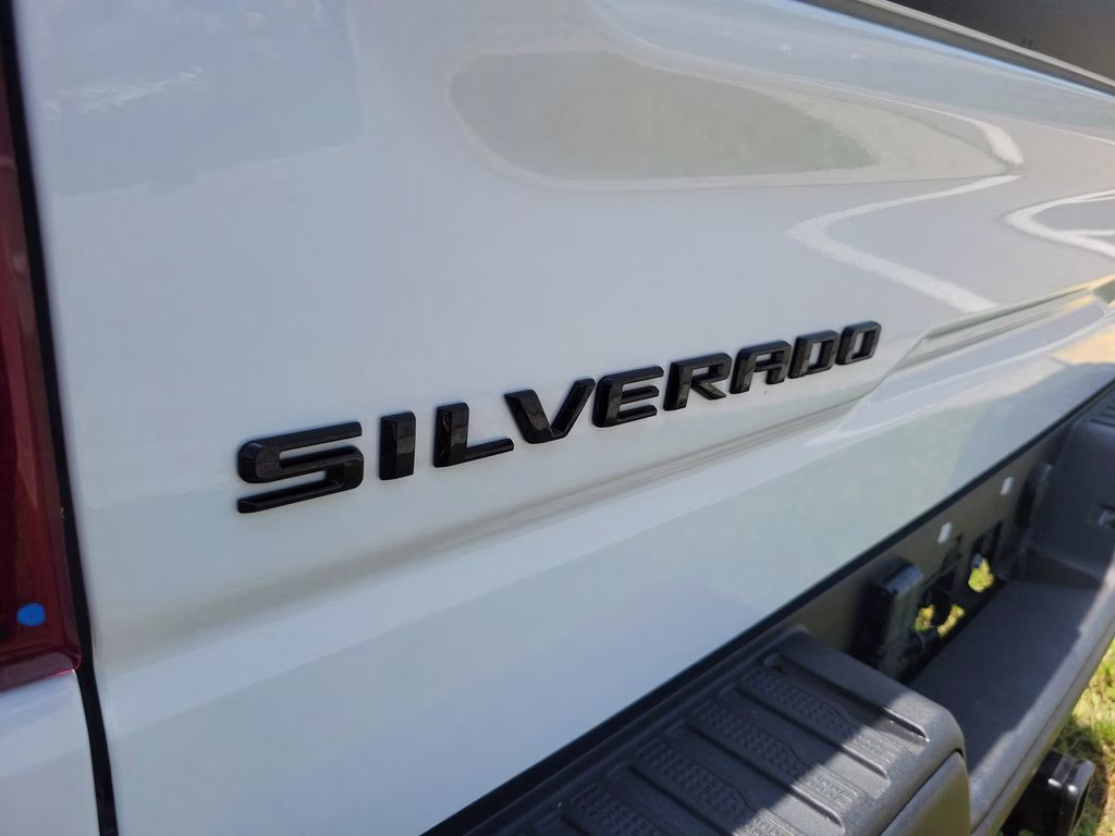 2024 Summit White Chevrolet Silverado 1500 ZR2 4X4 Truck