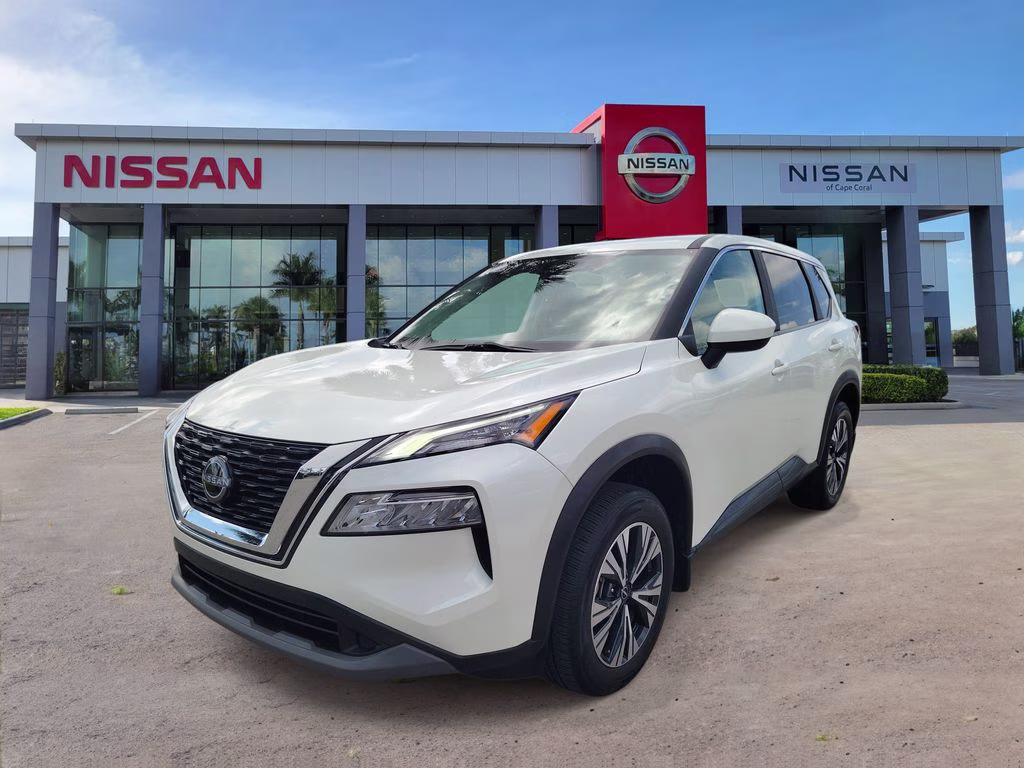 2023 Pearl White Tricoat Nissan Rogue SV FWD SUV