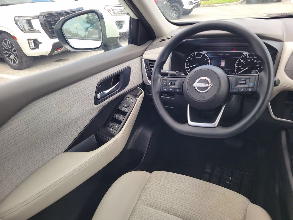 2023 Pearl White Tricoat Nissan Rogue SV FWD SUV