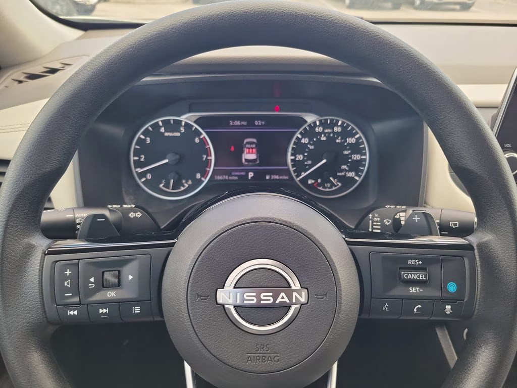 2023 Pearl White Tricoat Nissan Rogue SV FWD SUV