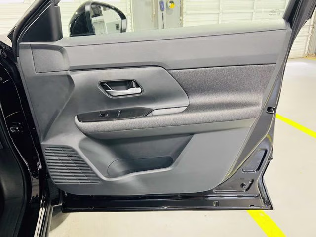 2026 Super Black Nissan Kicks SV FWD SUV