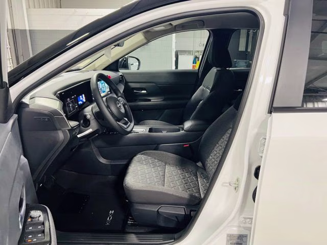 2026 Aspen White/Super Black Nissan Kicks SV FWD SUV