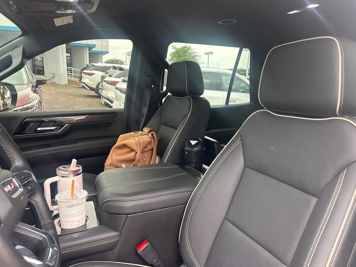 2025 Summit White GMC Yukon Elevation 4X4 SUV