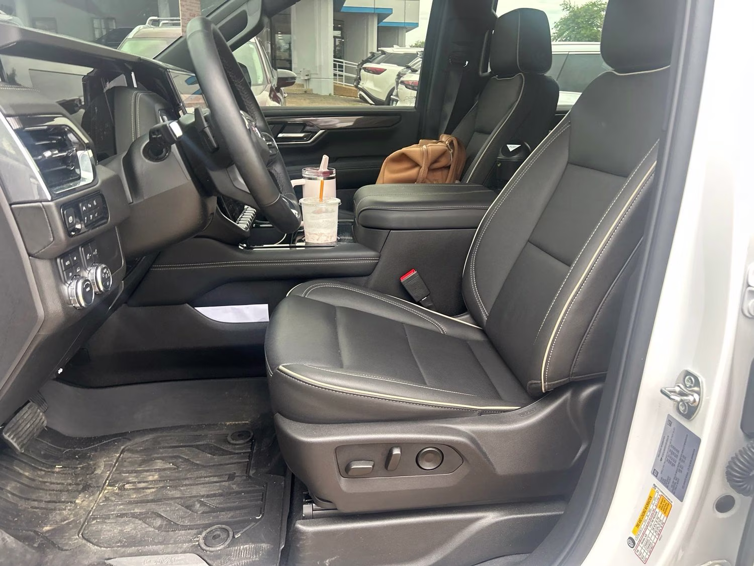 2025 Summit White GMC Yukon Elevation 4X4 SUV