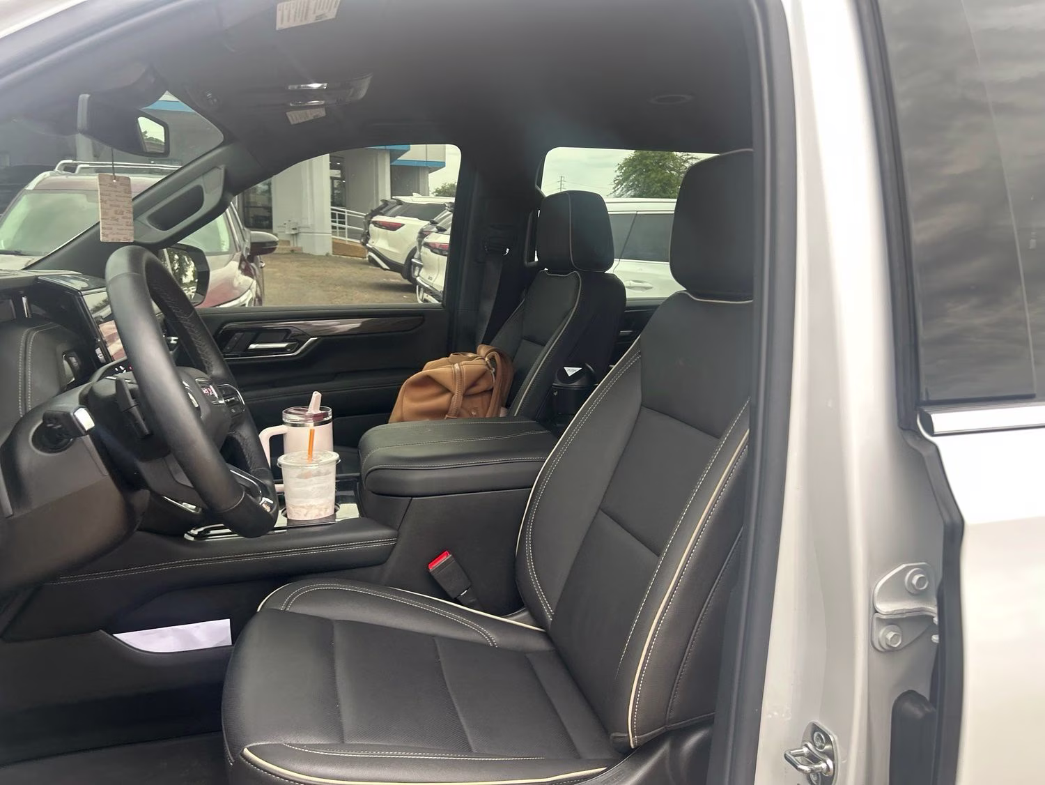 2025 Summit White GMC Yukon Elevation 4X4 SUV