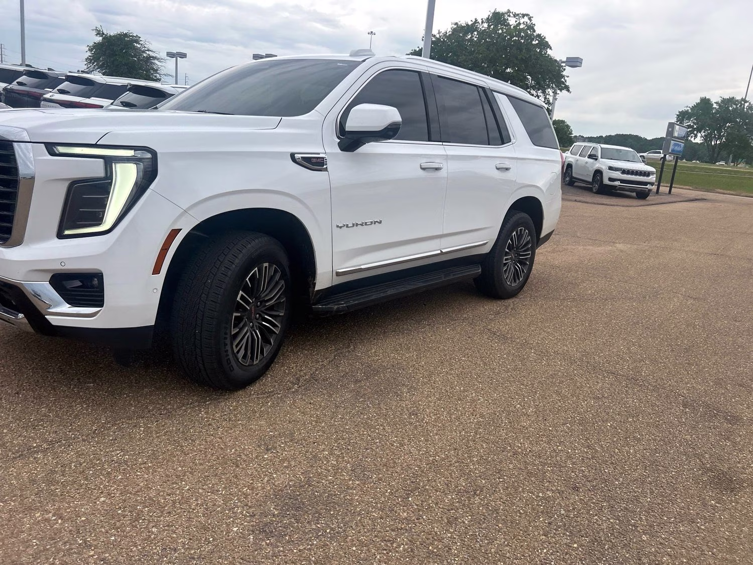 2025 Summit White GMC Yukon Elevation 4X4 SUV
