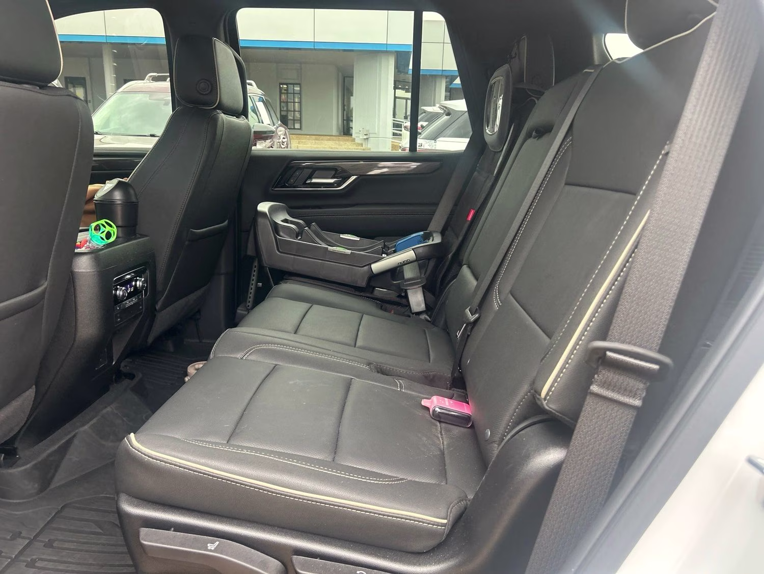 2025 Summit White GMC Yukon Elevation 4X4 SUV