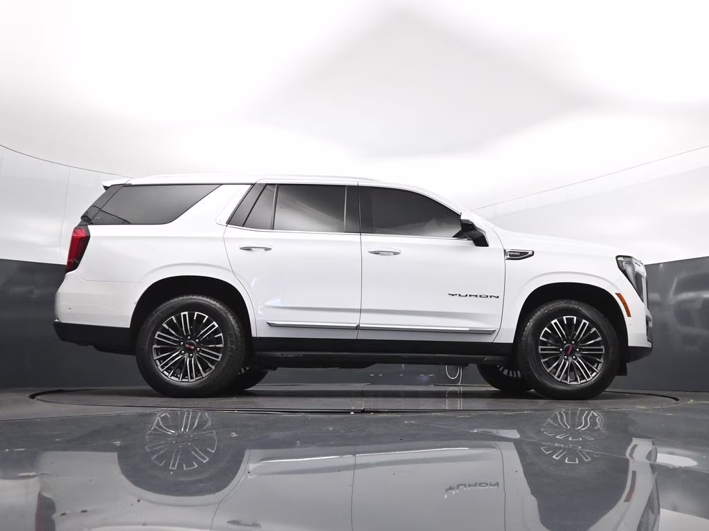 2025 Summit White GMC Yukon Elevation 4X4 SUV