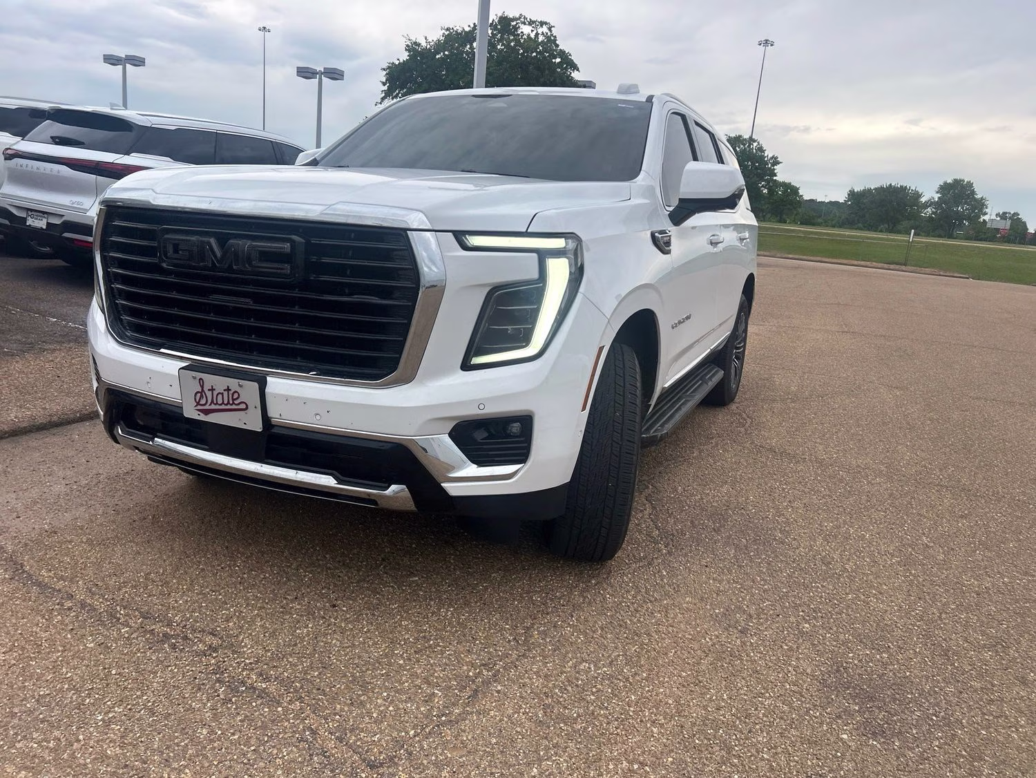 2025 Summit White GMC Yukon Elevation 4X4 SUV