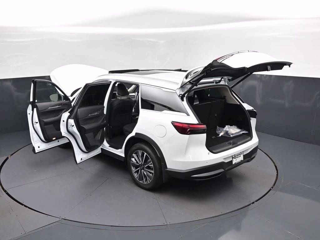 2027 White INFINITI QX60 LUXE FWD