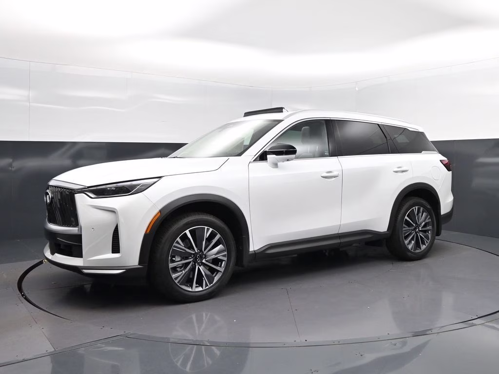 2027 White INFINITI QX60 LUXE FWD