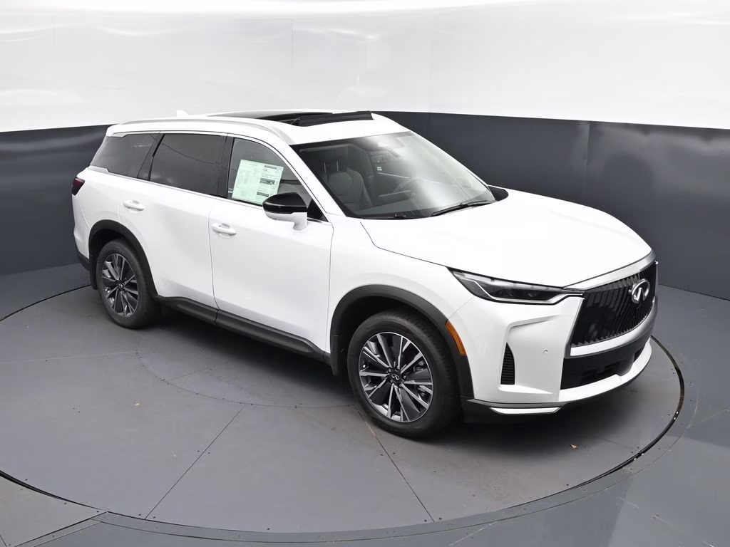 2027 White INFINITI QX60 LUXE FWD